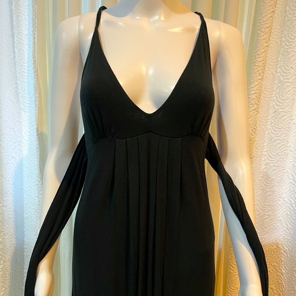 Black Maxy dress